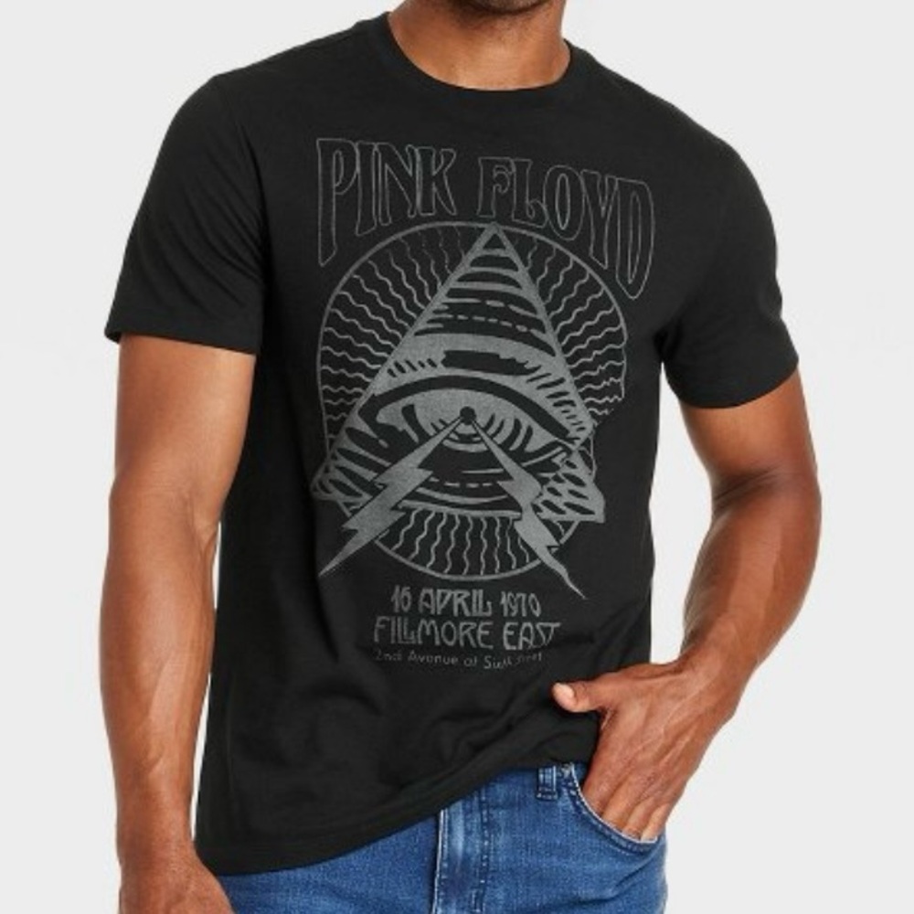 New with Tags Pink Floyd Graphic Men’s Large T-shirt